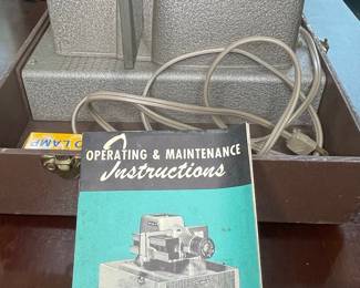 Bell & Howell TDC Headliner 303 Slide Projector with Selectron Semimatic Changer