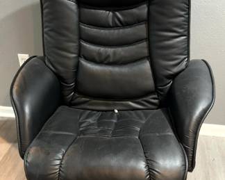 https://hibid.com/catalog/765064/ford-f-150-4x4--furniture--home-gym--power-tools-and-more