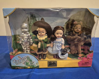 Lot 82: Barbie Collectibles The Wizard of Oz Kelly Doll and Friends Gift Set