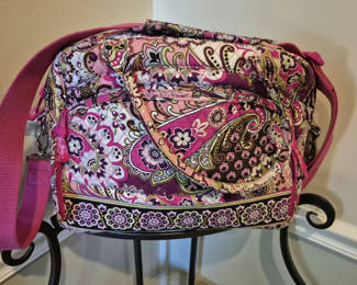 Lot 97: Vera Bradley pink patterned bag