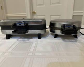 Lot 154: Vitantonio Electric waffle irons: rectangular and round four-leaf-clover