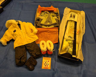 Lot 47: American Girl Doll winter clothing set with downhill ski gear