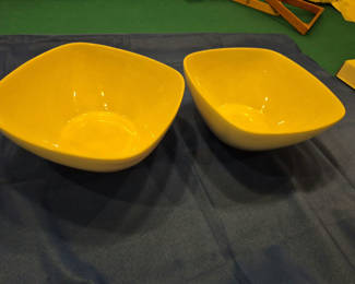 Lot 149: Two white ceramic bowls