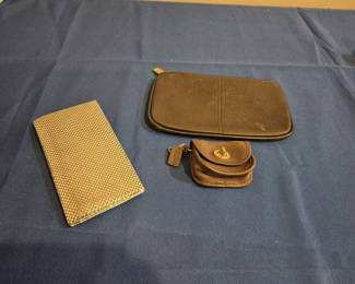 Lot 6: Coach Leather Wristlet, Coin Purse, and Wallet