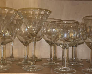 Lot 45: Assorted wine glasses and cocktail coupe glasses
