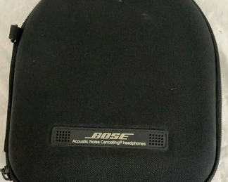Lot 171: Bose Noise Canceling Headphones