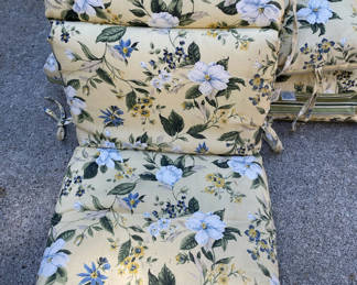 Lot 33: Outdoor Chair Cushions