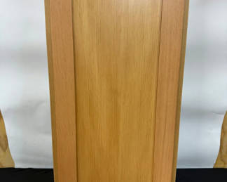 Lot 55: Oak Cabinet