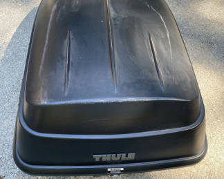 Lot 38: Thule Auto Roof Storage