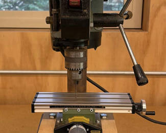Lot 40: Delta Table Top Drill Press
