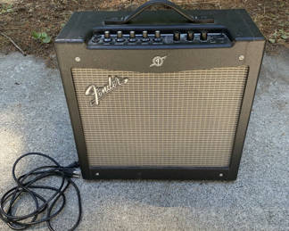 Lot 30: Guitar Amplifier