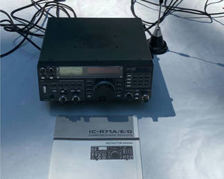 Lot 133: Short Wave Radio Receiver