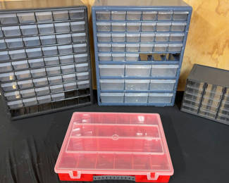 Lot 113: Multi Drawer and Compartmen Storage Cases 