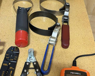 Lot 85: Automotive electrical Tools
