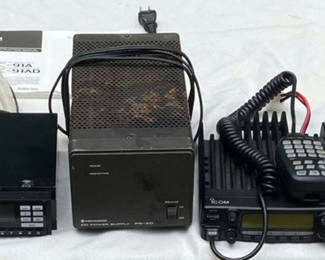 Lot 136: Two Meter Short Wave Station