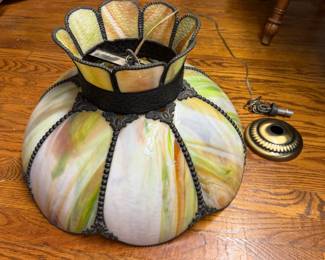 VINTAGE 8 PANEL SLAG GLASS HANGING LAMP