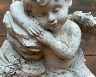 GARDEN STATUE CHERUB W PUPPY