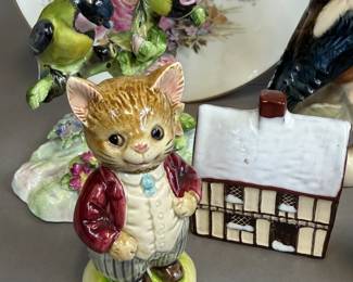 VINTAGE COLLECTIBLES FIGURINES HOME DECOR