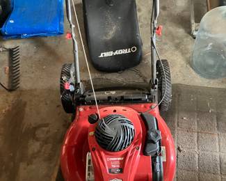 Wonderful mint condition lawn mower