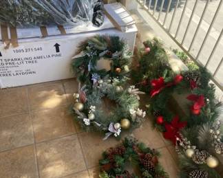 Christmas Tree And Wreaths
