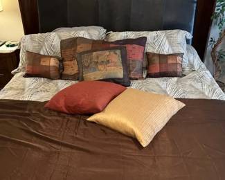 TempurPedic Adjustable Bed