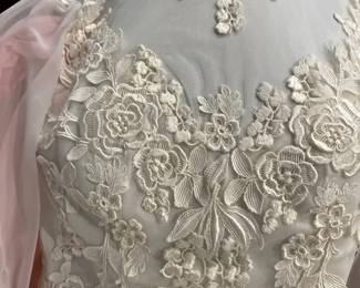 Gorgeous House Of Bianchi 1970s Wedding Dress And Veil