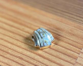 This lot features a stunning hand made 14k gold pendant with genuine diamonds and gold flake accents. Total approx. weight of 9.46 grams. XRF tested at 14k with the flakes testing at around 18k.