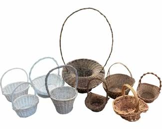 Assortment Of Vintage Style Wicker Baskets