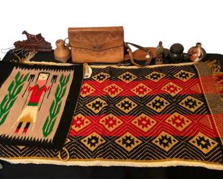 Vintage Native Rugs, Figurines Handbag