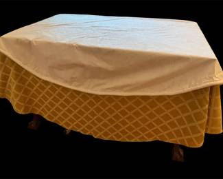 2 Round Tablecloths Lenox Laurel White Damask