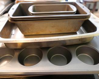 Baking pans