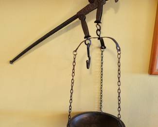 Steelyard Balance Scale