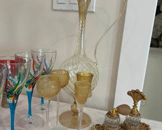 Murano - the gold perfume situation  is sold