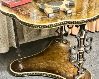 Vintage Hollywood Regency eglomise accent table