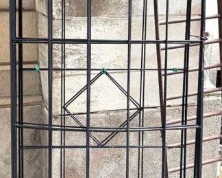 Lot 108 Metal Trellis