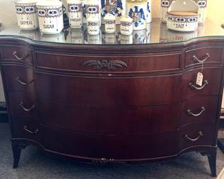 Lot 292 SemAntique mahogany dresser