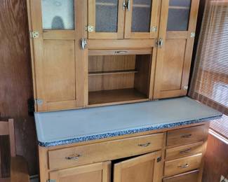 Vintage Hoosier cabinet in great shape