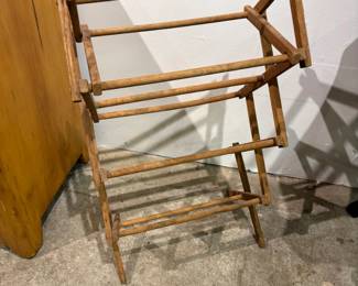 Foldable Clothes Drying Rack