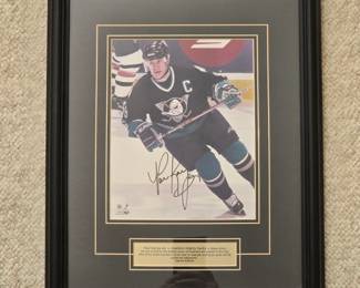 Paul Kariya autographed photo