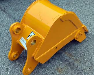 2026 GIYI GY-BK CAT305 Excavator Bucket, Unused 