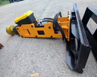 2026 GIYI GY-D680 Skid Steer Post Driver, Unused