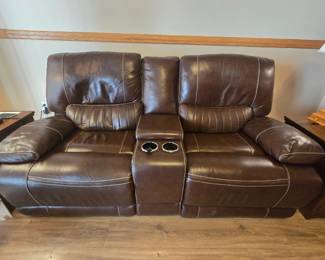 Blue Leaf Auctions - Mesa Sat 9AM