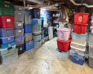 Plastic Storage Totes
