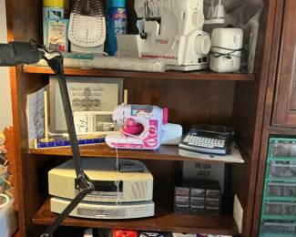 Simpliciy Easylock Sl - 370 Home Overlock Serger, Bose radio, Singer EZ-Stitch Chainstitch Sewing machine, etc.