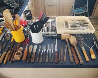 Flatware; wooden kitchen gadgets