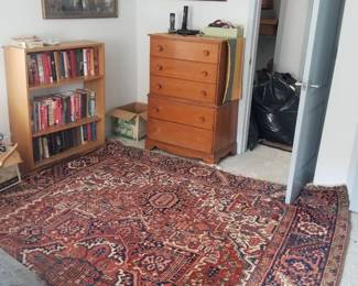 Large traditional Persian Heriz hand knotted wool rug