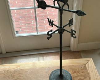 Desktop weathervane