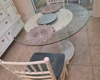 Nice white bamboo metal with wood base and glass top bistro