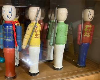 Vintage Toy Soldiers