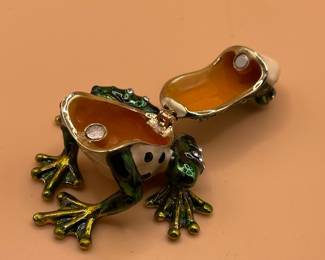 Bejeweled Green Frog Trinket Box